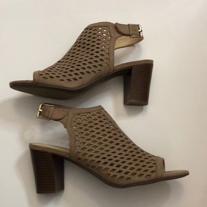 Liz Claiborne Gemma Sandals